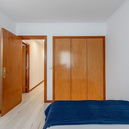 Spacious 3-Bedroom Condo In Lisbon Exterior photo