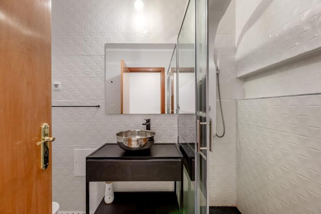 Spacious 3-Bedroom Condo In Lisbon Exterior photo